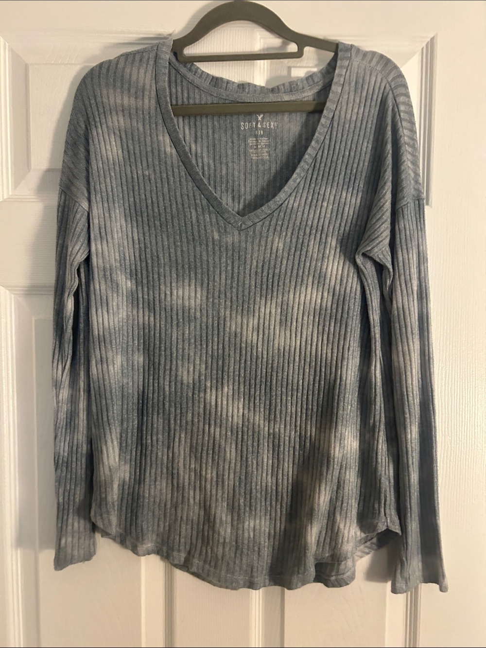 Ribbed V-Neck Long Sleeve Top - baby blue Tie-Dye